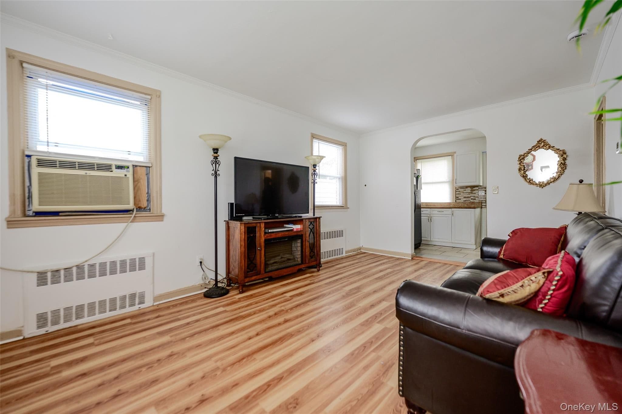 596 Irving Street thumbnail 3