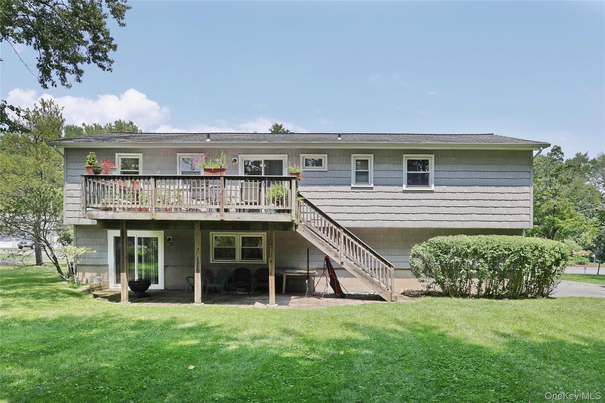 33 Tor View Avenue thumbnail 2