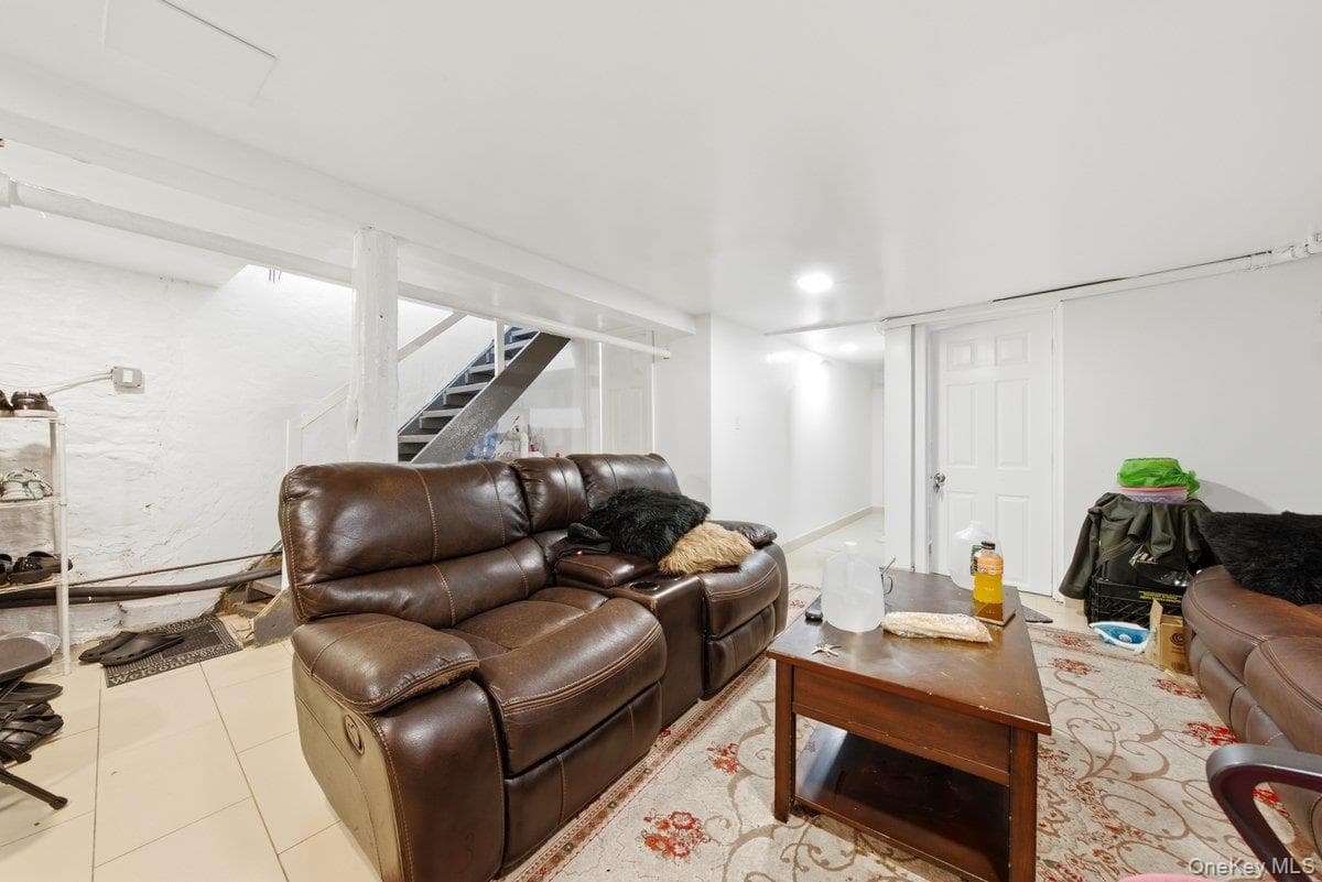 3159 Villa Avenue thumbnail 14