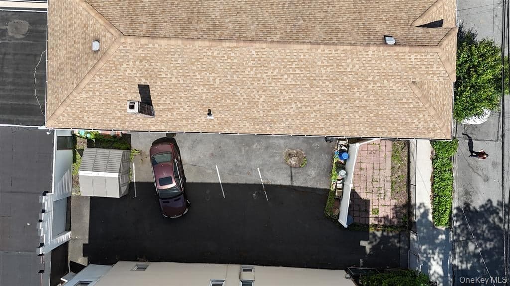 2877 Harrington Avenue thumbnail 2