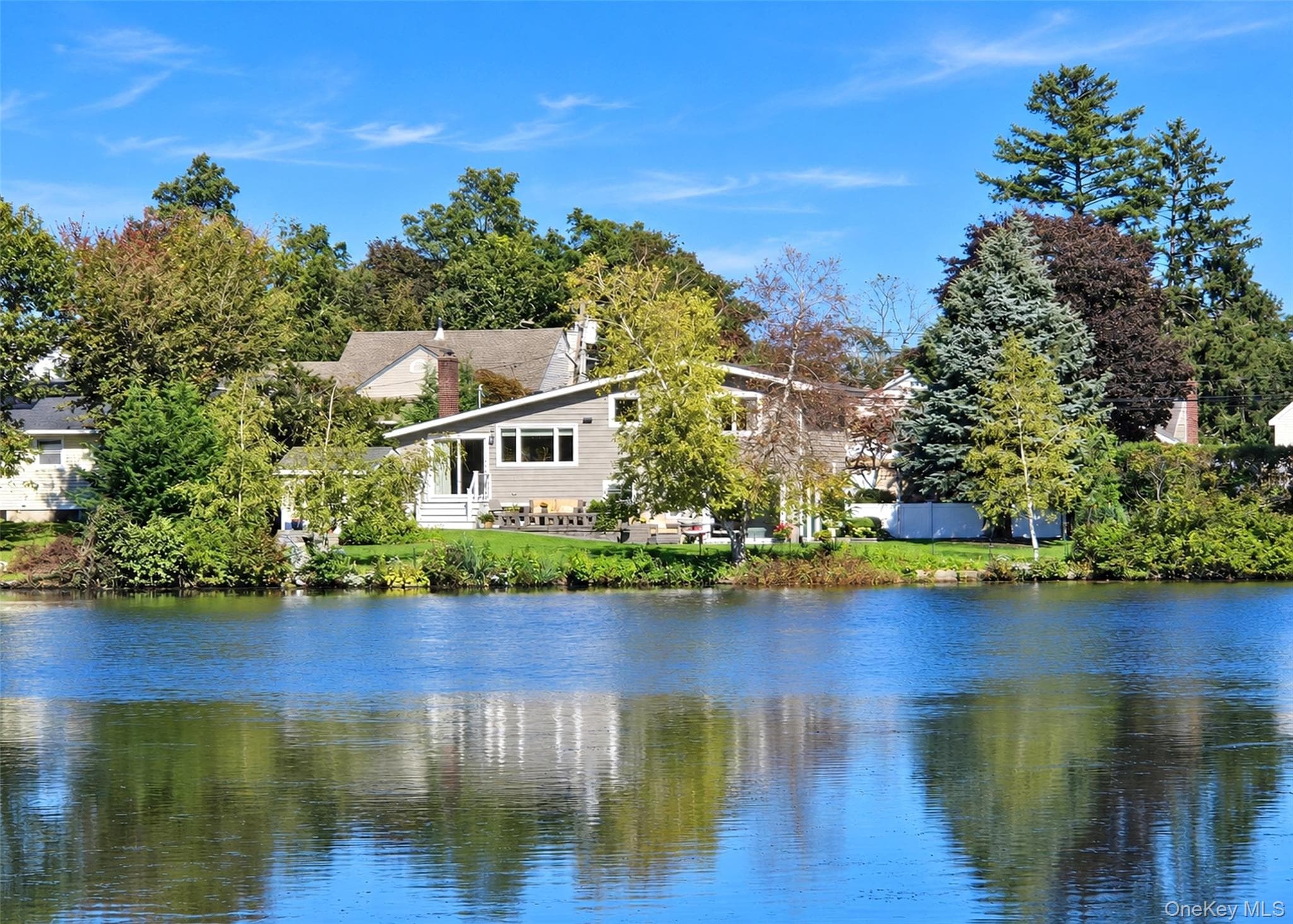46 and 42 West Lake Drive thumbnail 42