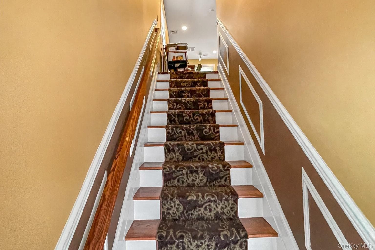 146 Maple Avenue thumbnail 15