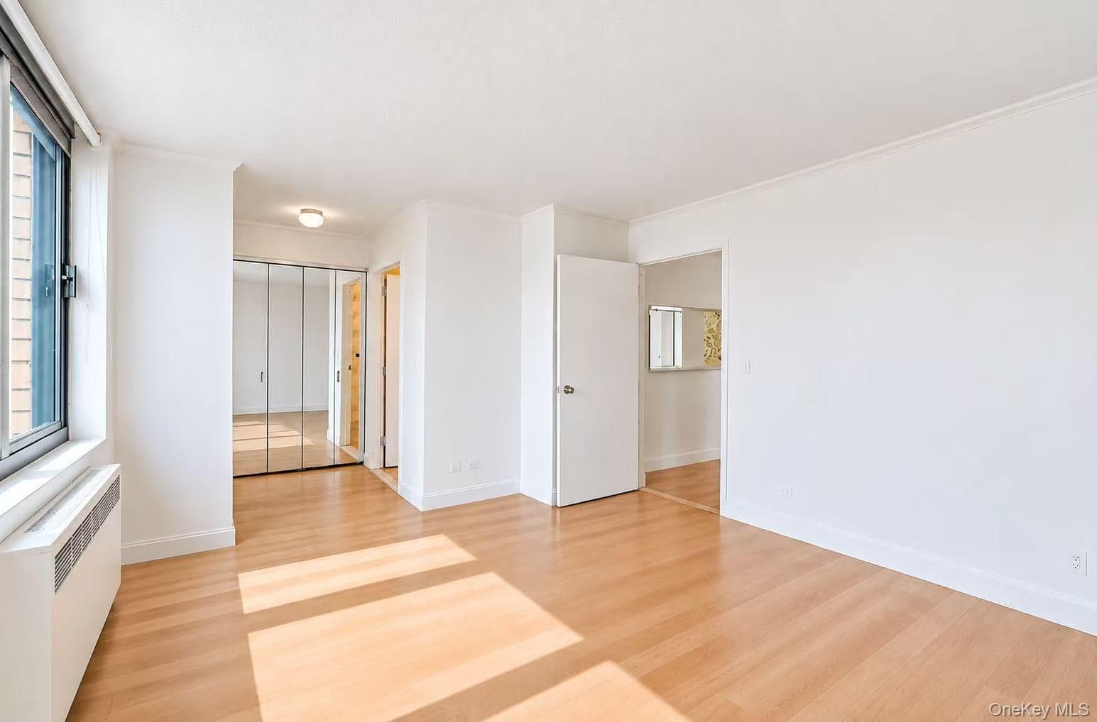 60 Henry Street Unit: 15F2 thumbnail 5