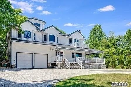 31 Bevin Road, Northport