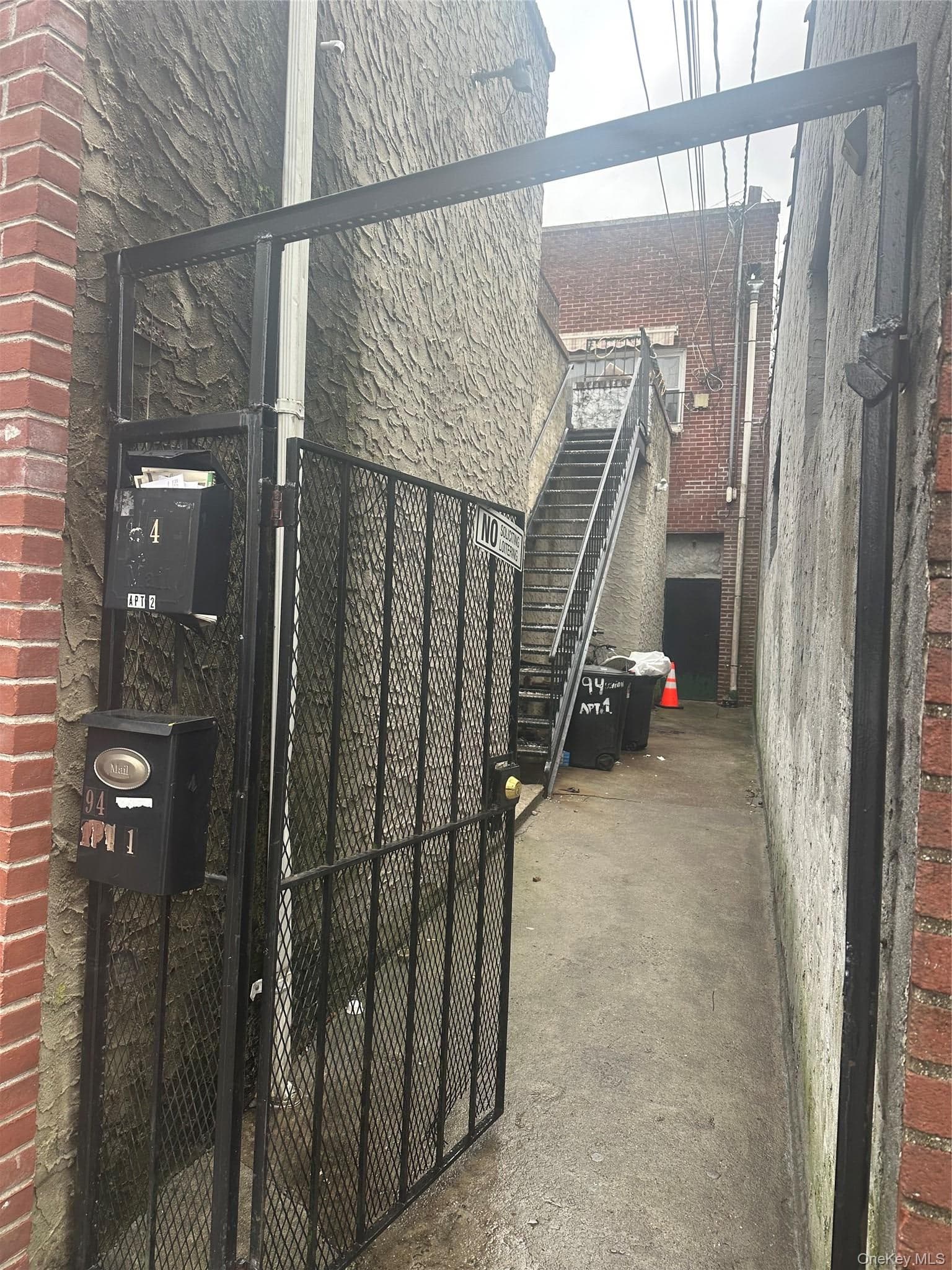 94 Union Avenue thumbnail 9