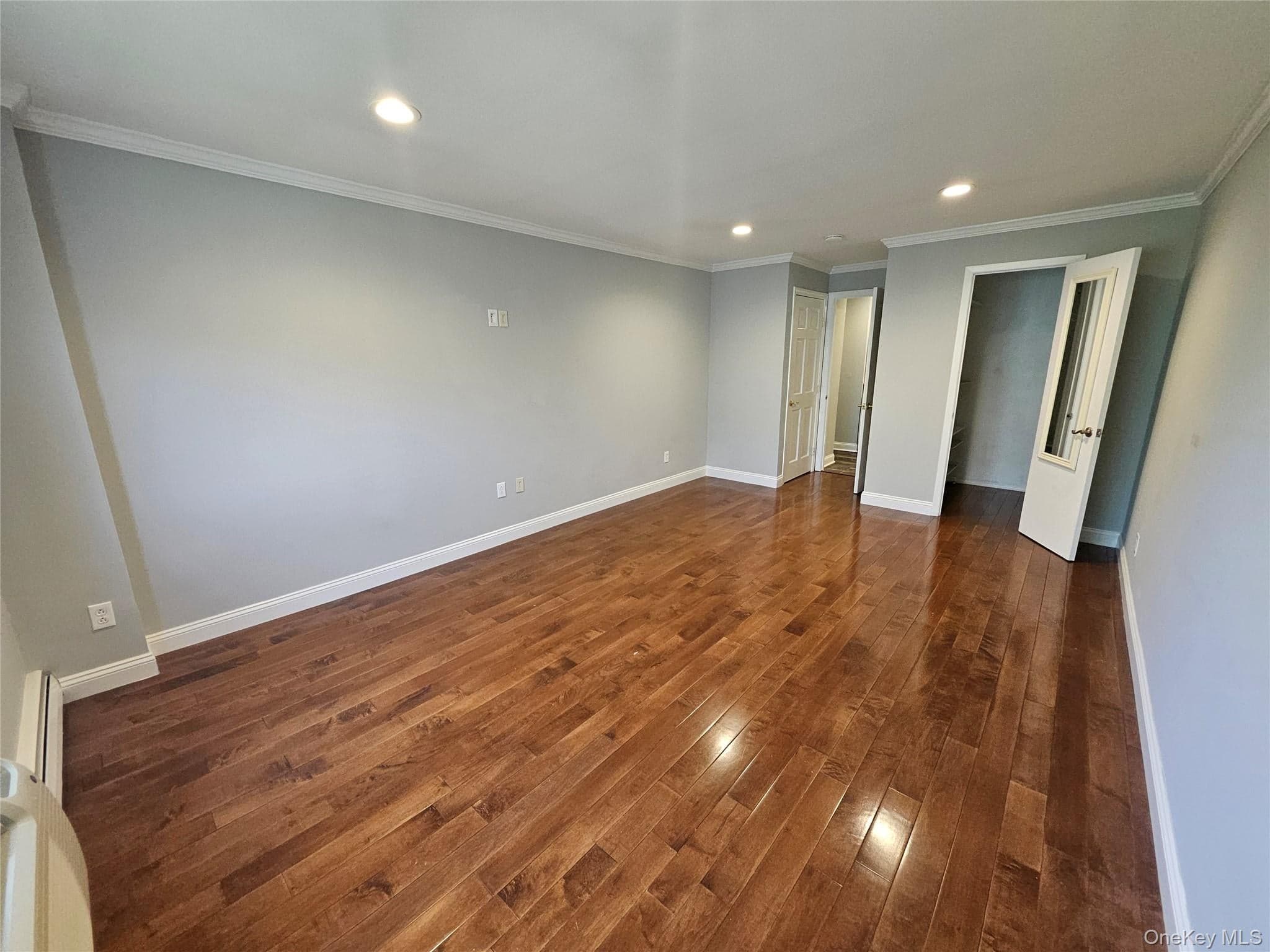 89 N Broadway Unit: 221 thumbnail 5