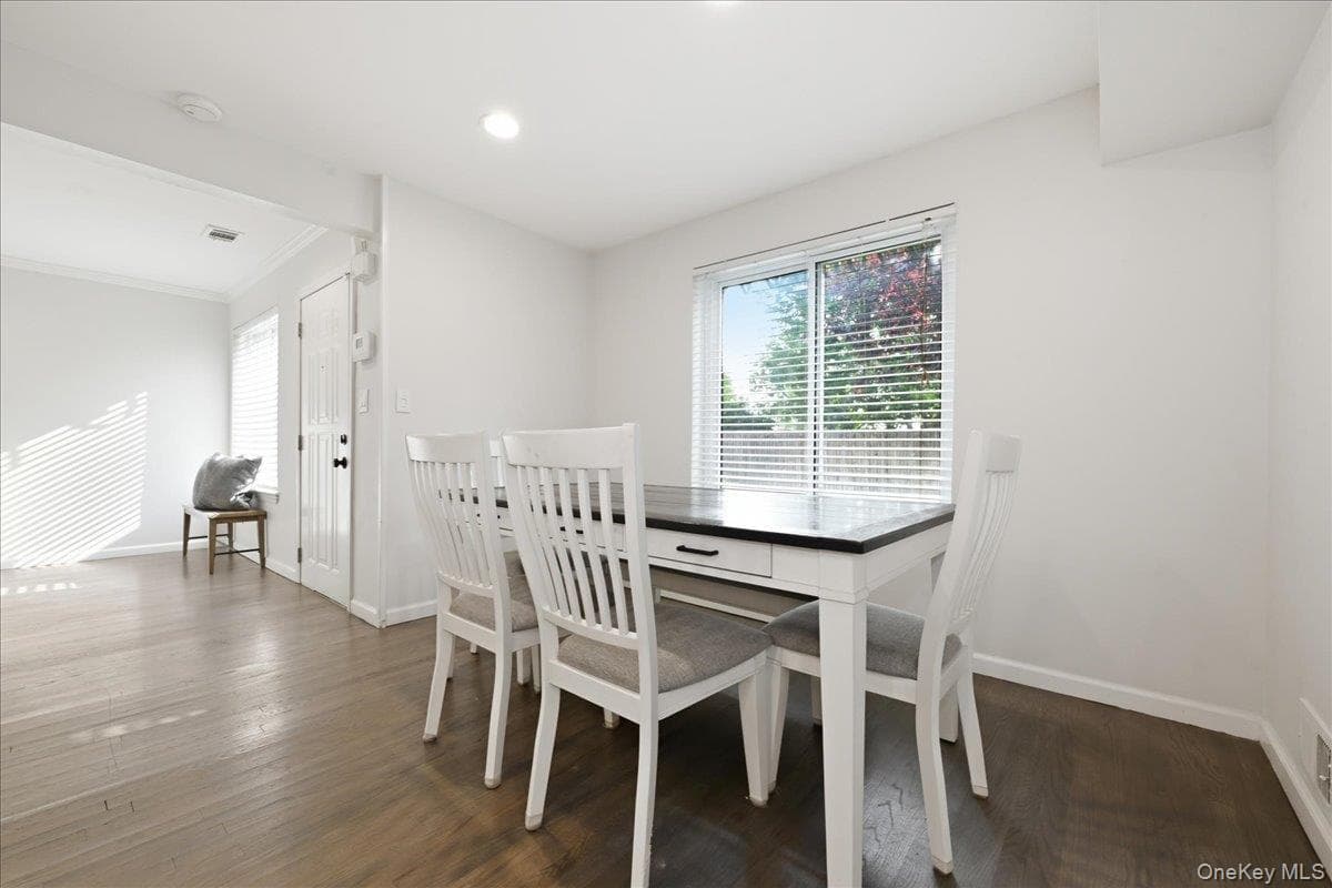 47 Alhambra Drive thumbnail 5