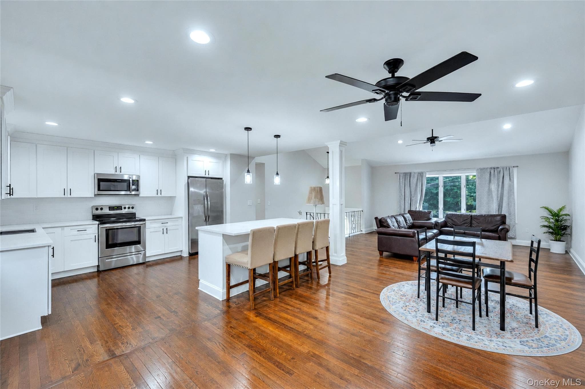 87 Holbrook Road, Centereach