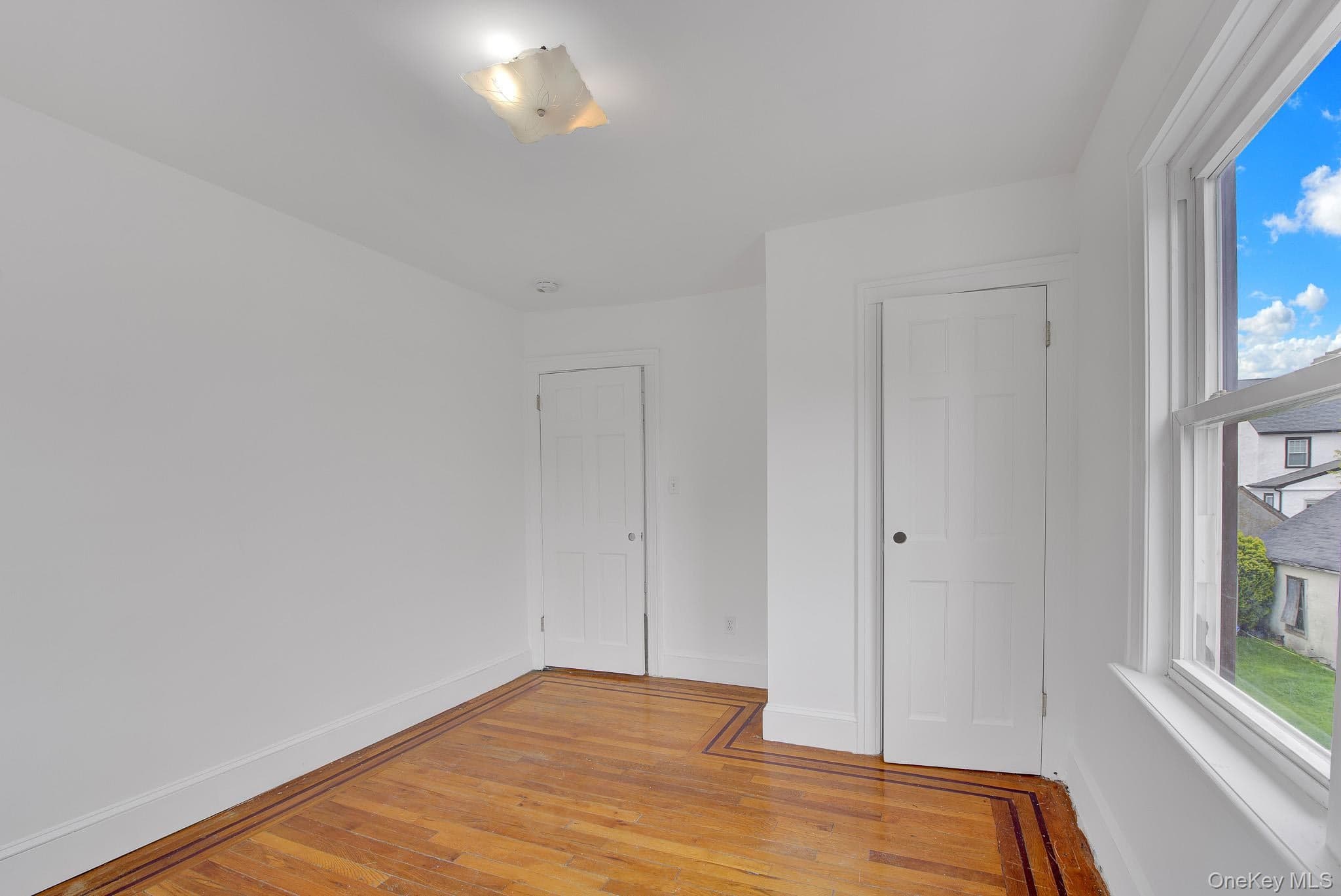 234 Sycamore Street thumbnail 18