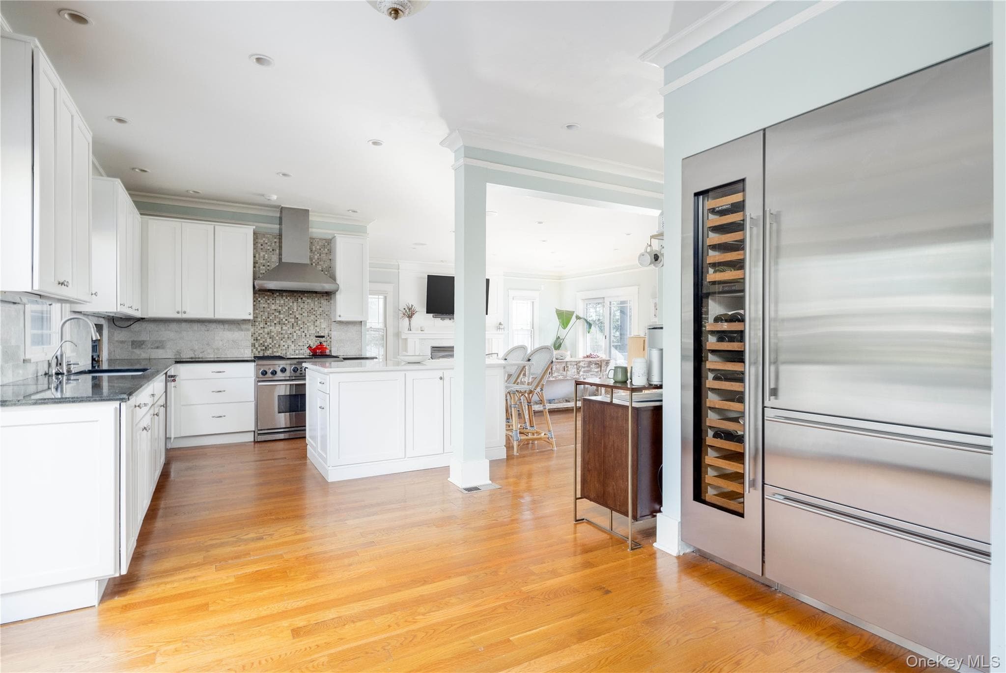 1600 Westview Drive thumbnail 9