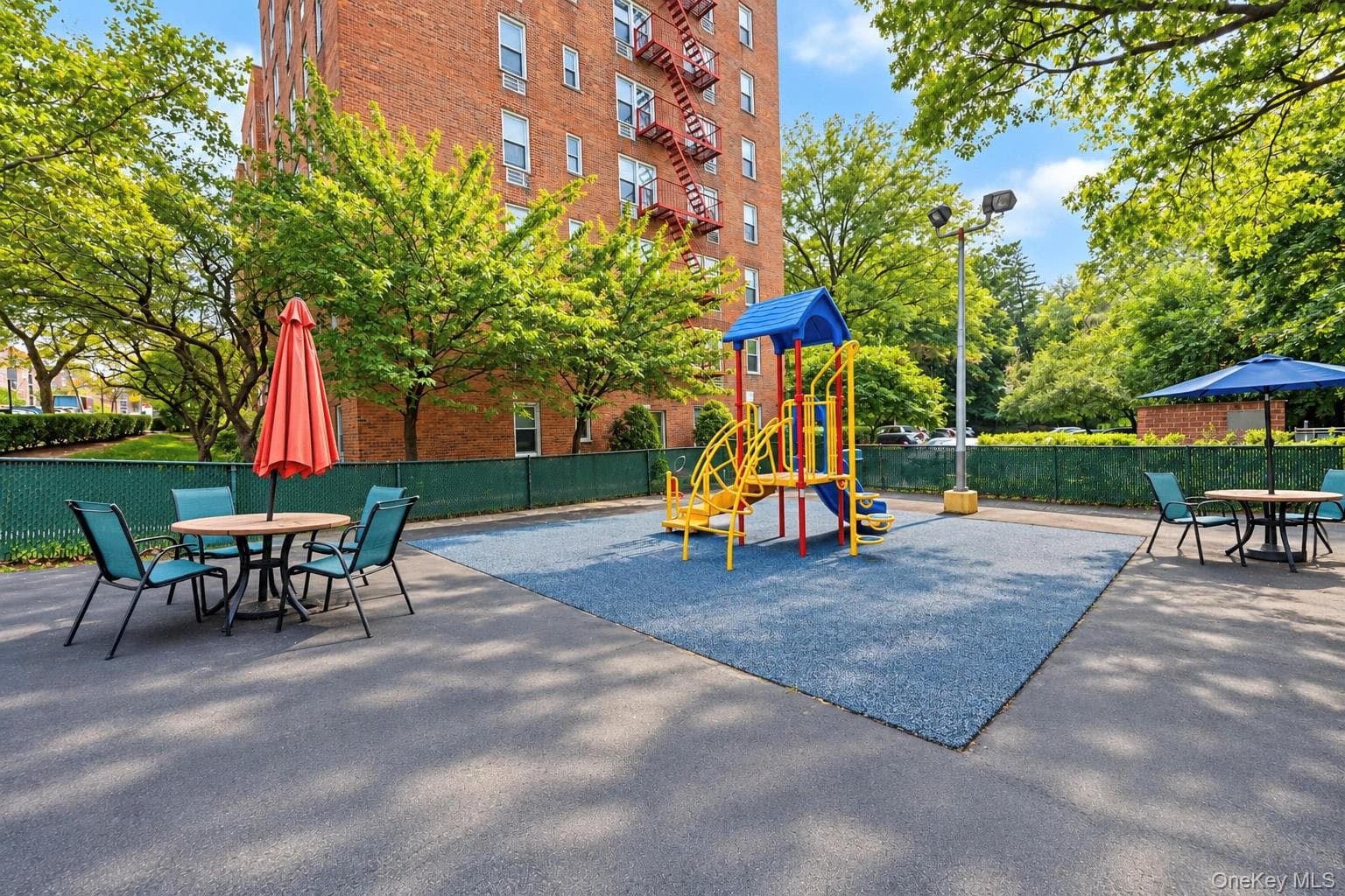 3901 Independence Avenue Unit: 4F thumbnail 16