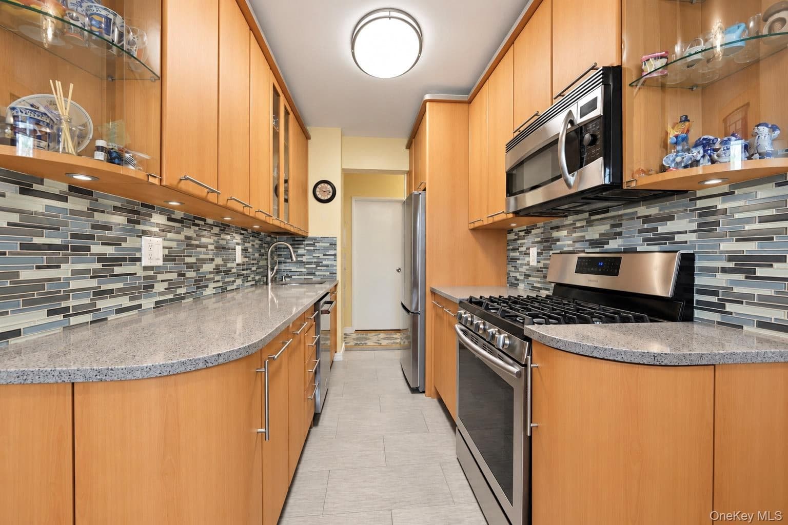 3901 Independence Avenue Unit: 4F thumbnail 7