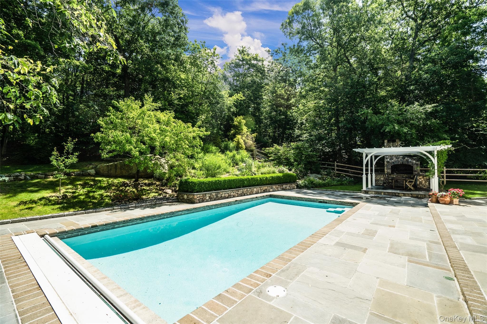 48 Park Lane thumbnail 32