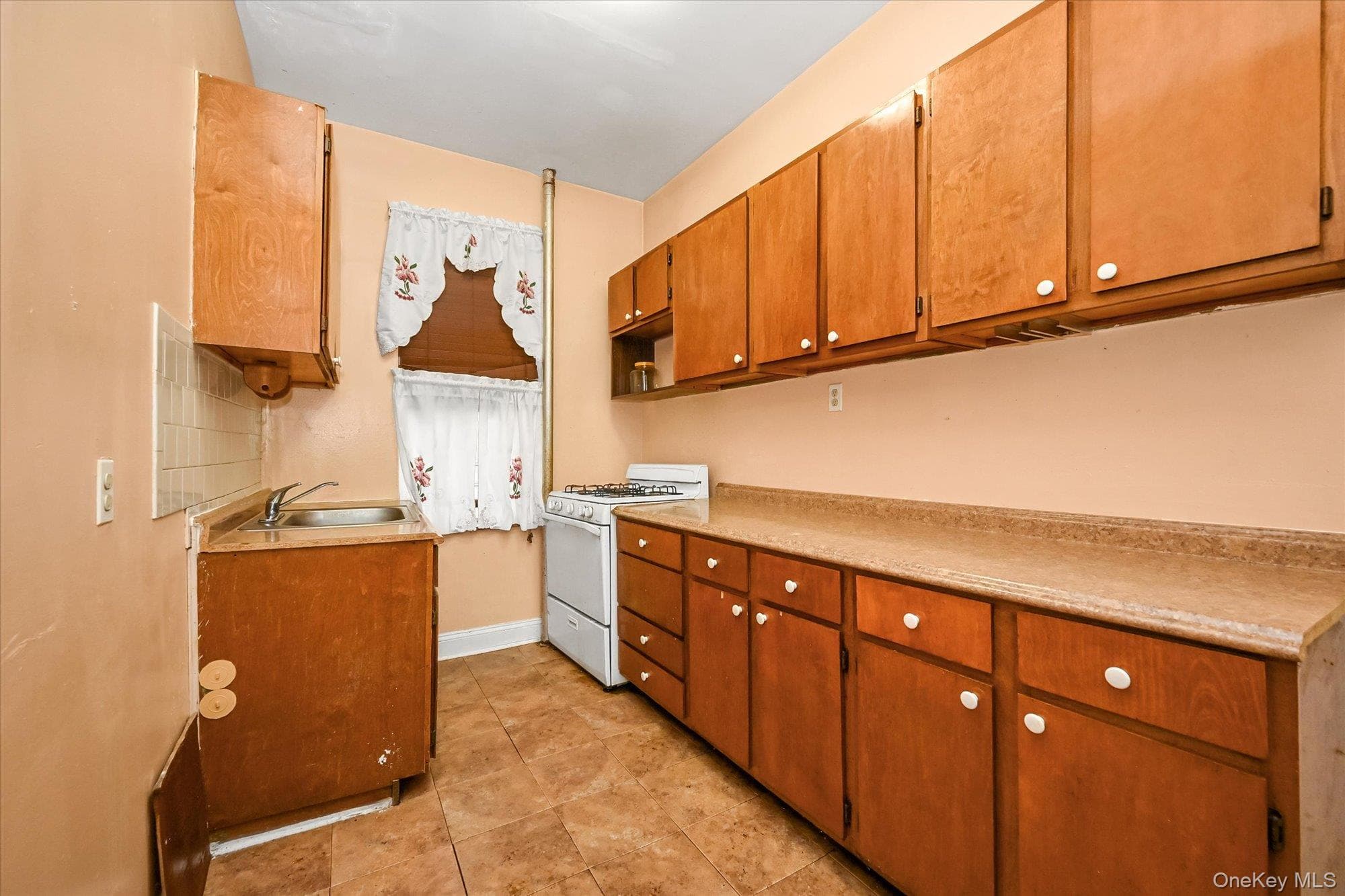 1057 Eastern Parkway PKWY Unit: 1A thumbnail 5