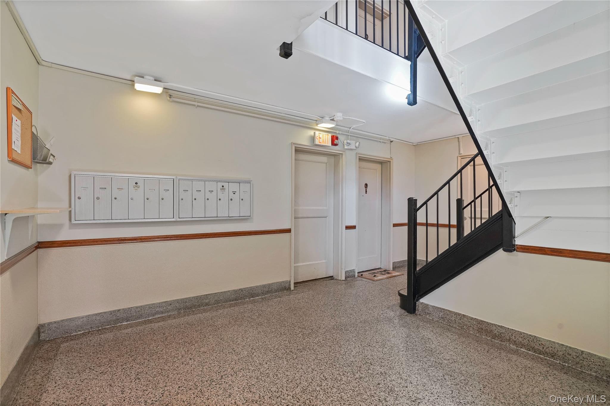 330 S Broadway Unit: D11 thumbnail 19