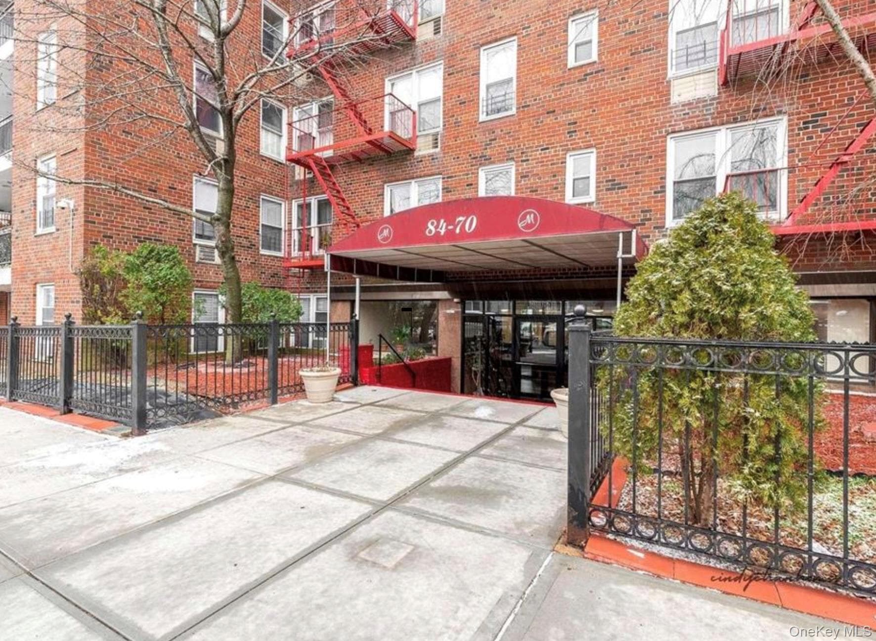 84-70 129th Street Unit: 3B, Kew Gardens