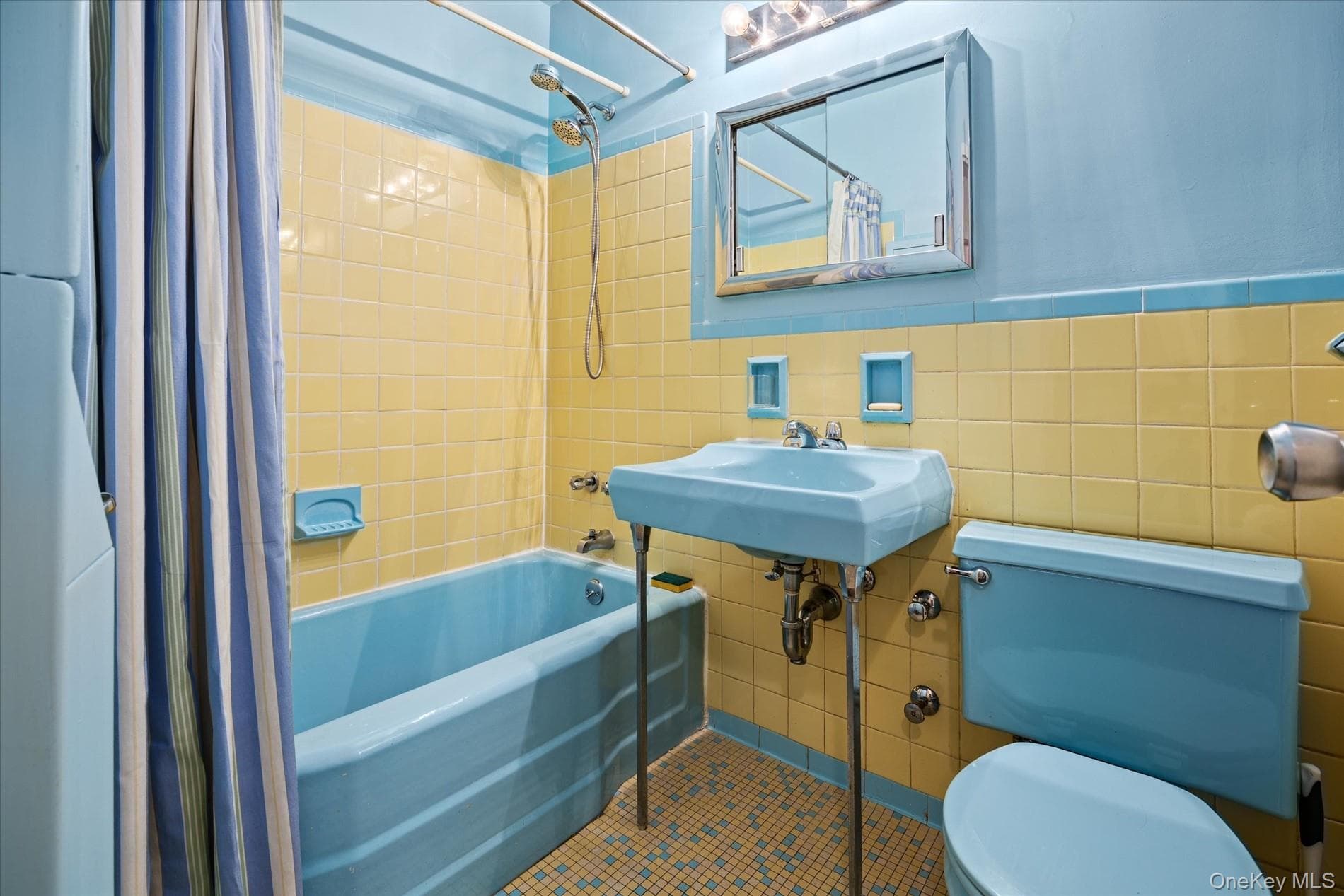 125-10 Queens Boulevard Unit: 716 thumbnail 9