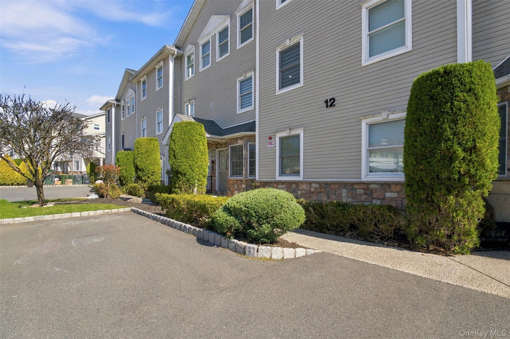 12 Widman Court Unit: 201 thumbnail 2