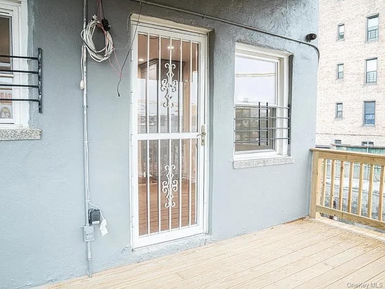 2723 Colden Avenue thumbnail 16