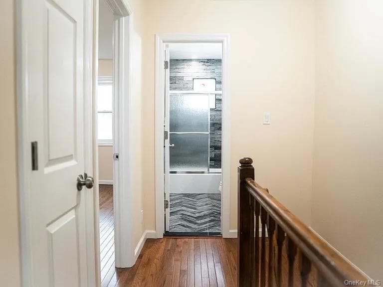 2723 Colden Avenue thumbnail 7