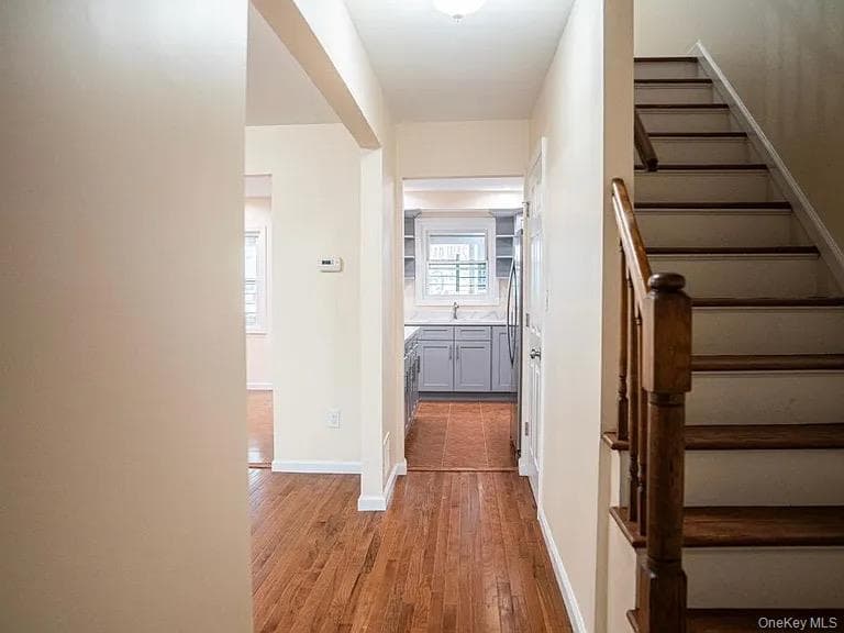 2723 Colden Avenue thumbnail 6