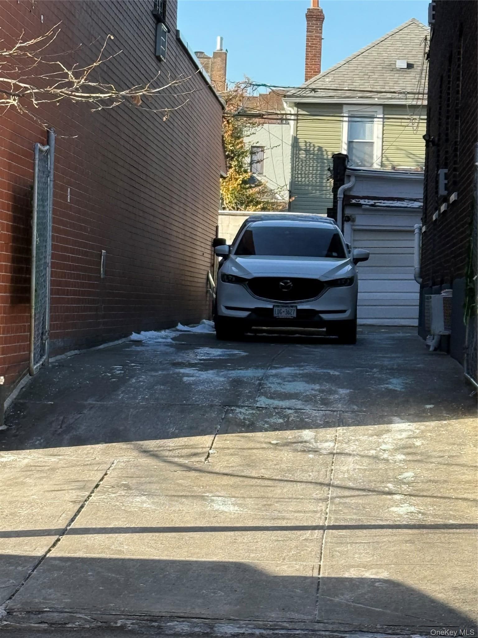 35-50 92 Street thumbnail 28