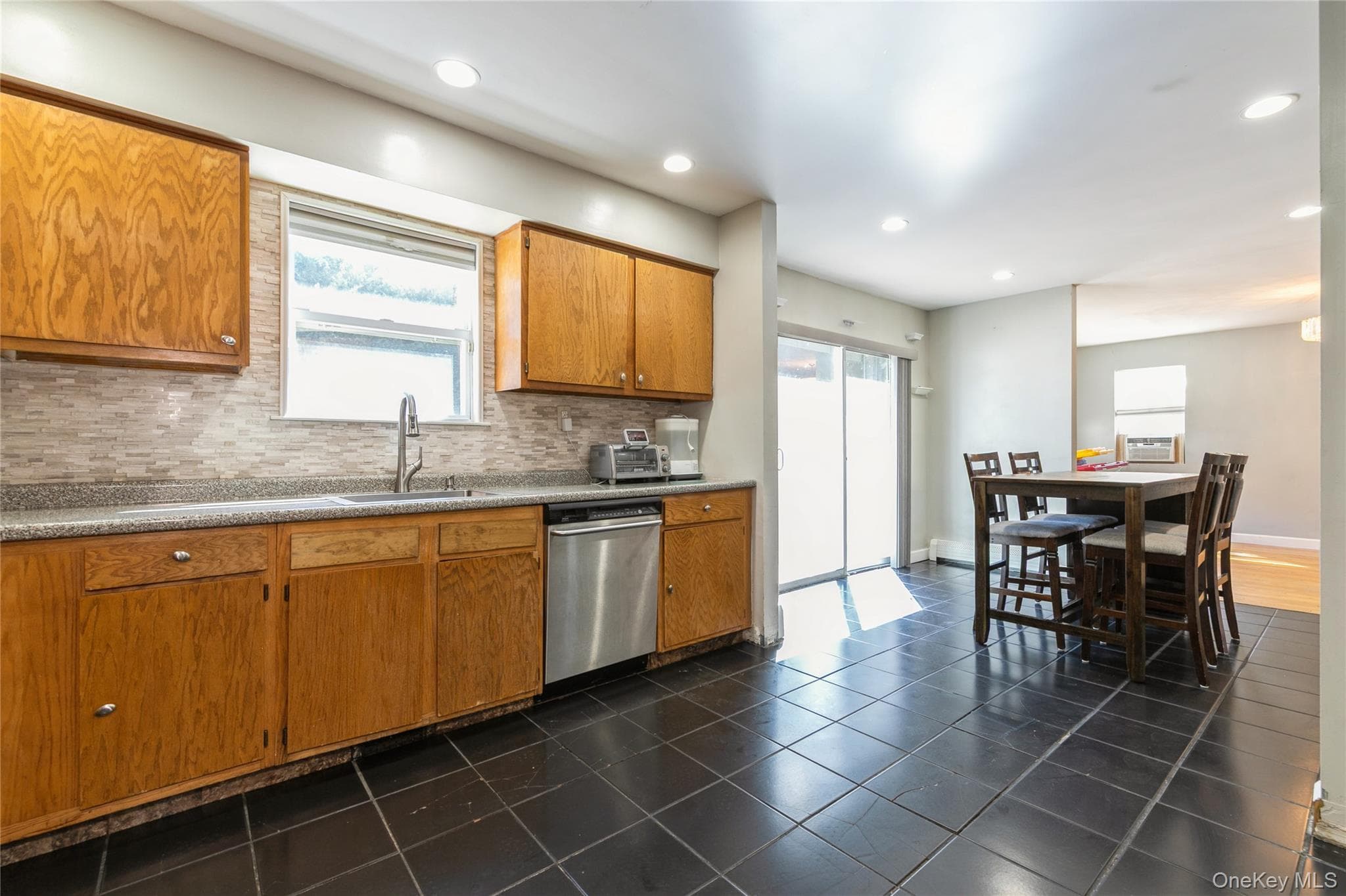 126 Washington Avenue thumbnail 15