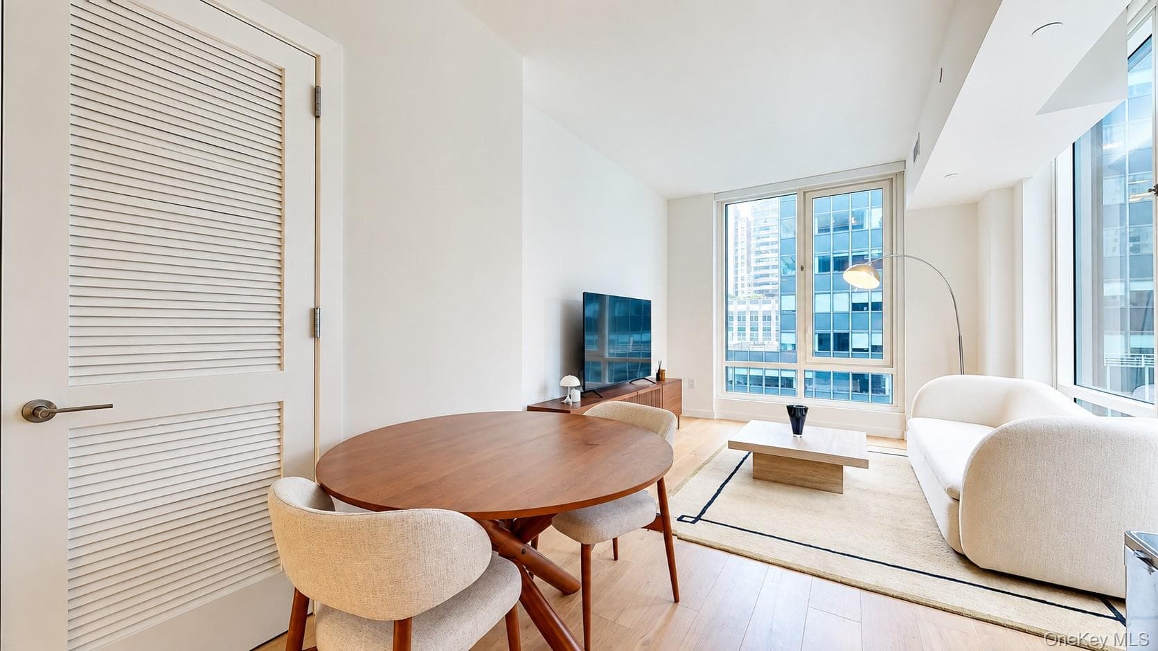 135 E 47th Street Unit: 22F thumbnail 12