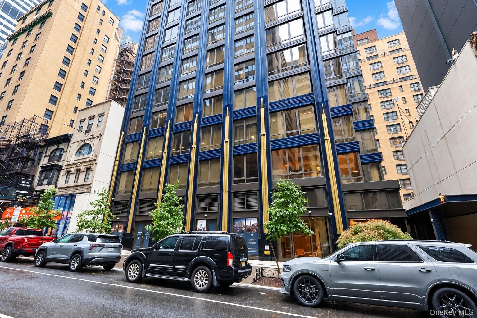 135 E 47th Street Unit: 22F, New York (manhattan)