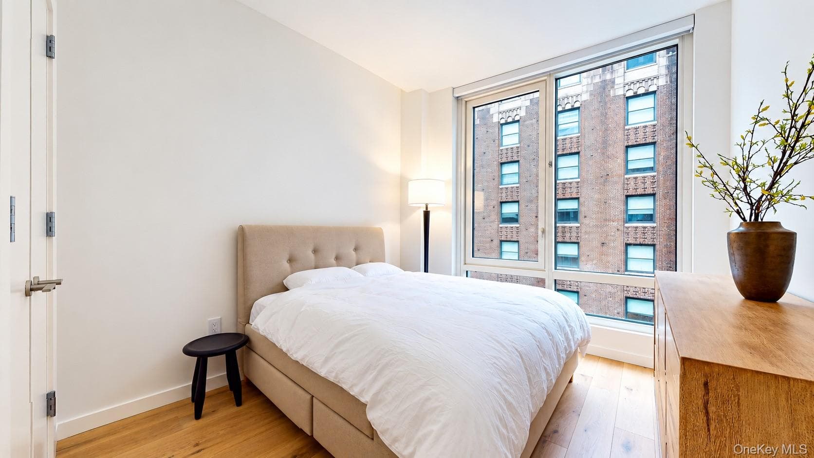 135 E 47th Street Unit: 22F thumbnail 21