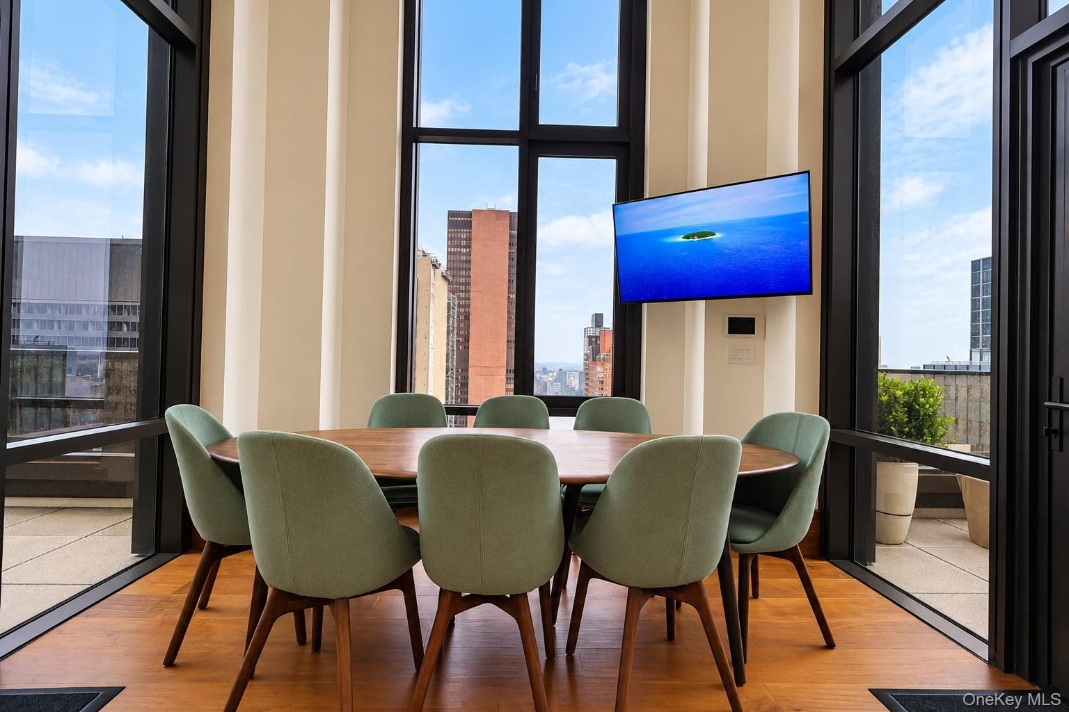 135 E 47th Street Unit: 22F thumbnail 27