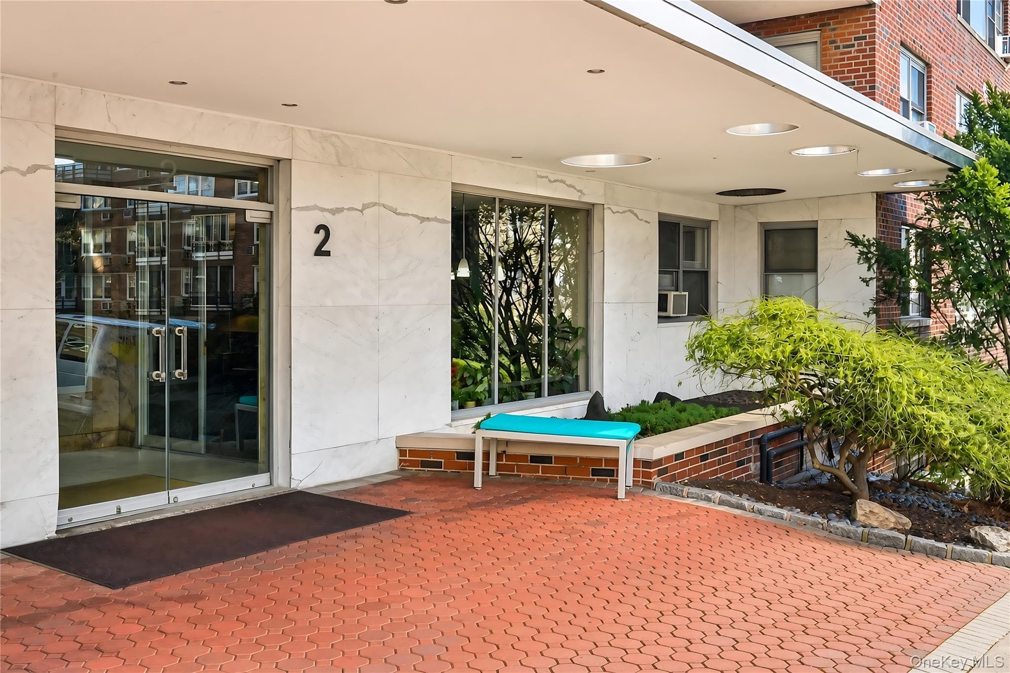2 Washington Square Unit: 3E thumbnail 2