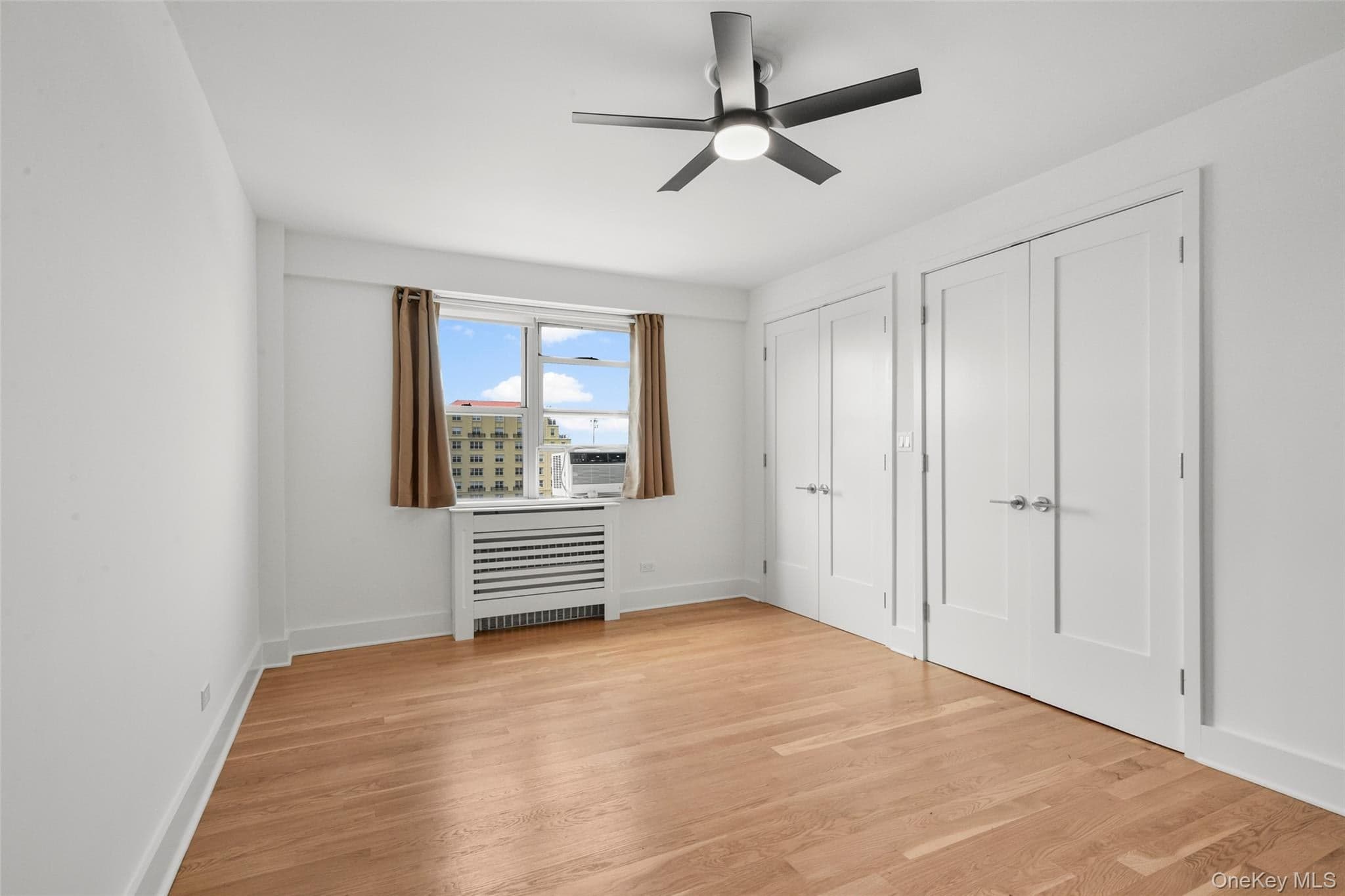 2 Washington Square Unit: 3E thumbnail 11
