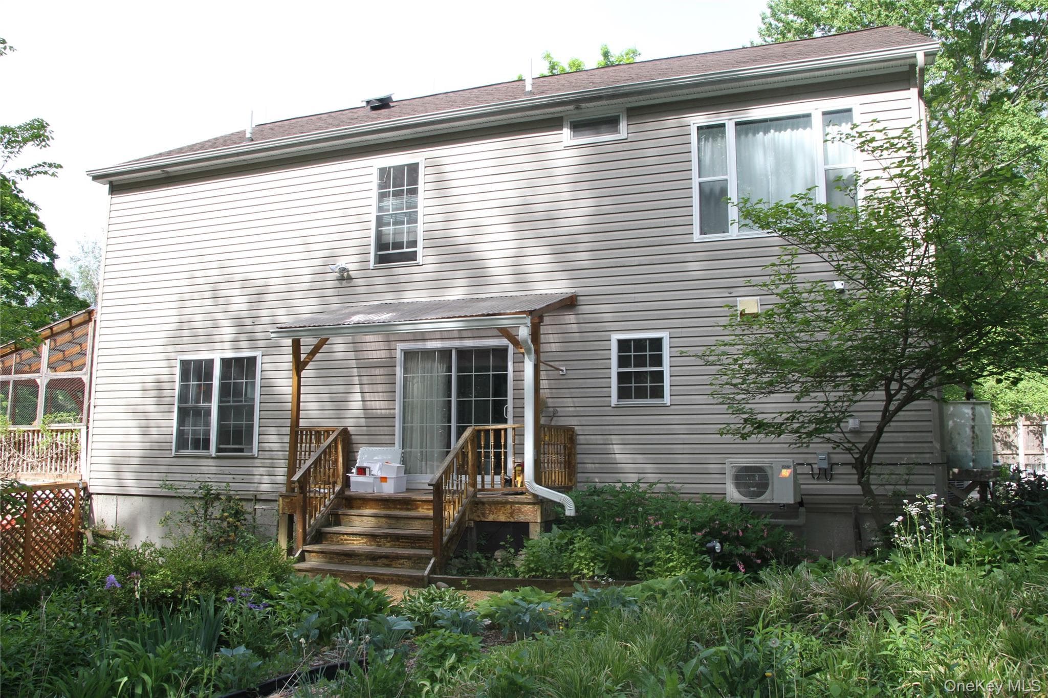 60 Eddy Road thumbnail 8