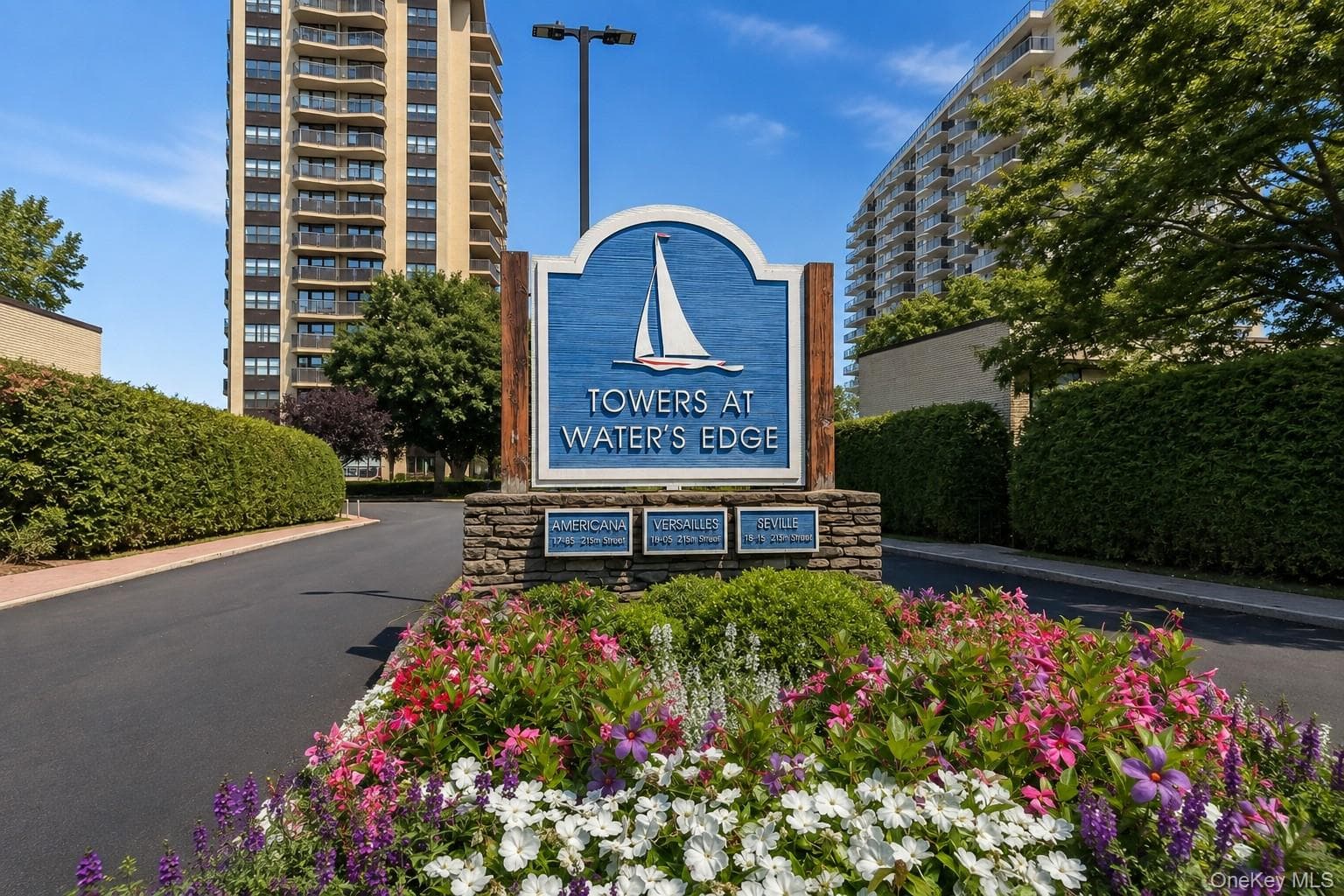 18-15 215th Street Unit: 2L, Bayside