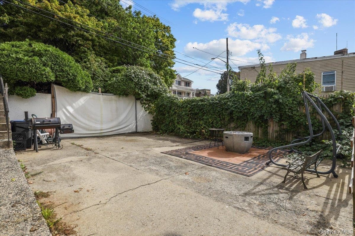 75 Dartmouth Avenue thumbnail 14