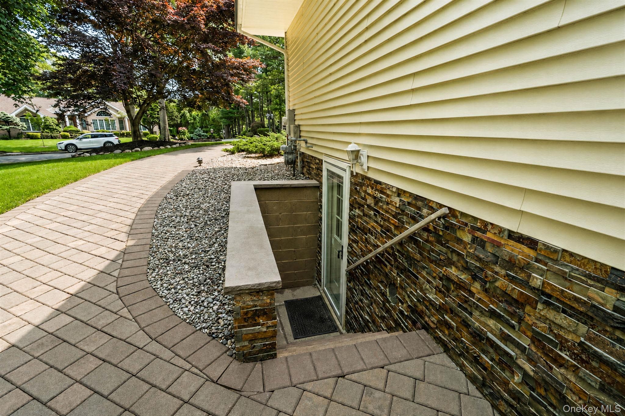 10 Williamsburg Drive thumbnail 28