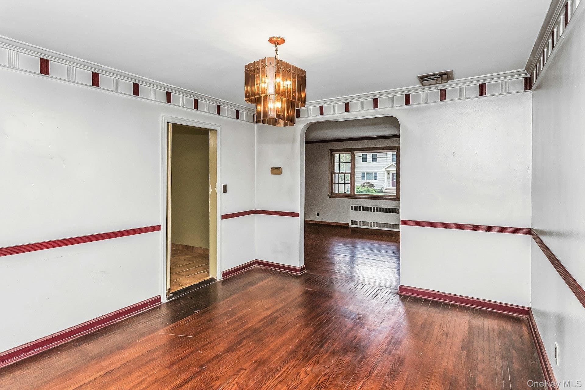 915 Glenwood Road thumbnail 9