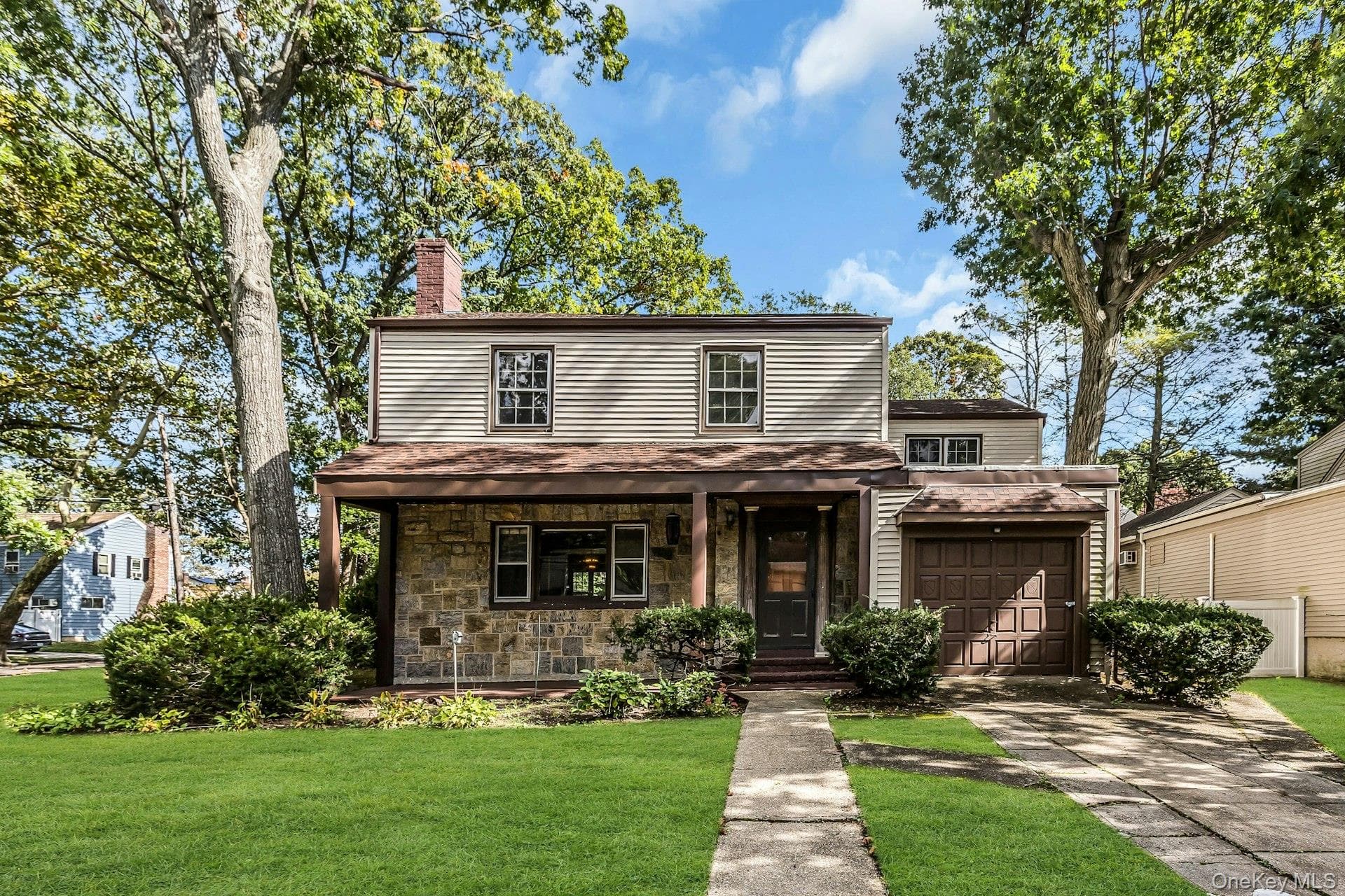 915 Glenwood Road, West Hempstead