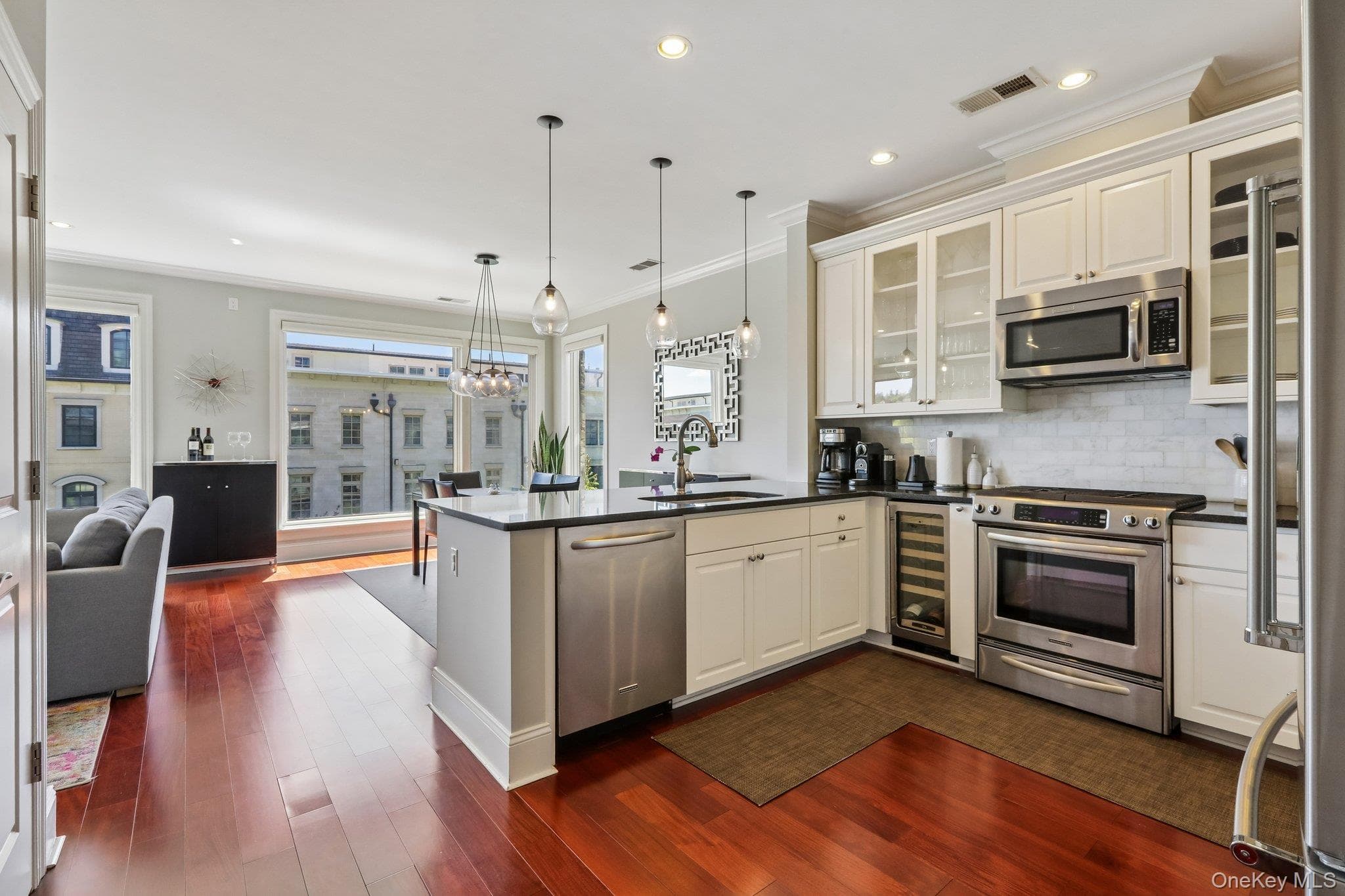 16 Rivers Edge Drive Unit: 310 thumbnail 6