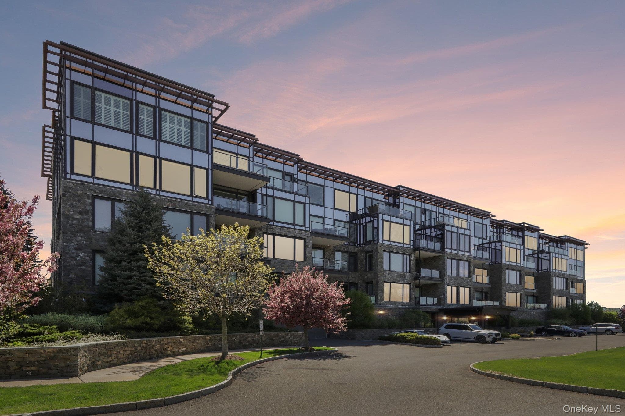16 Rivers Edge Drive Unit: 310 thumbnail 36