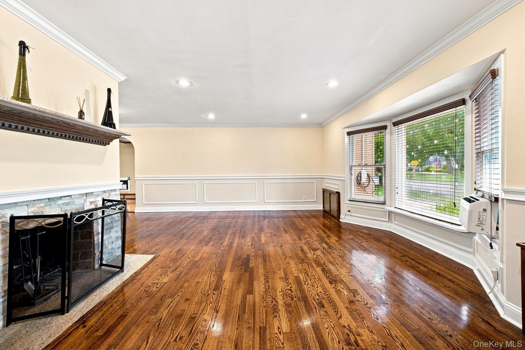 791 Cornwell Avenue thumbnail 6