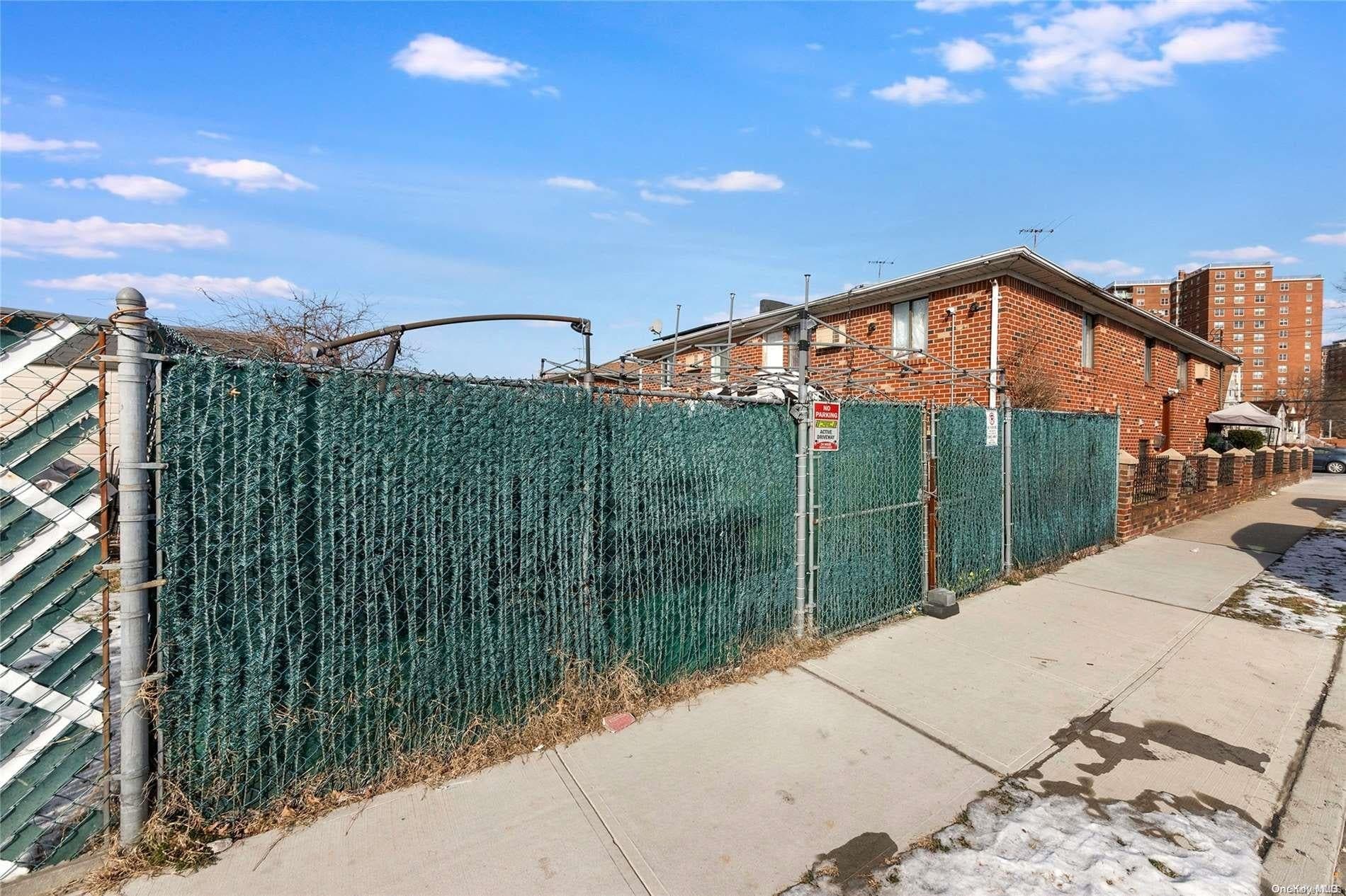 134-58 161st Street thumbnail 6
