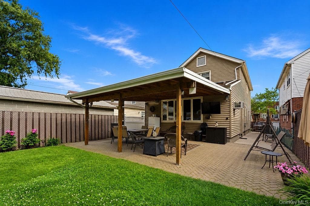 151-27 11th Avenue thumbnail 26