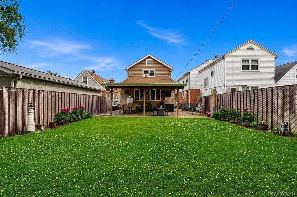 151-27 11th Avenue thumbnail 24