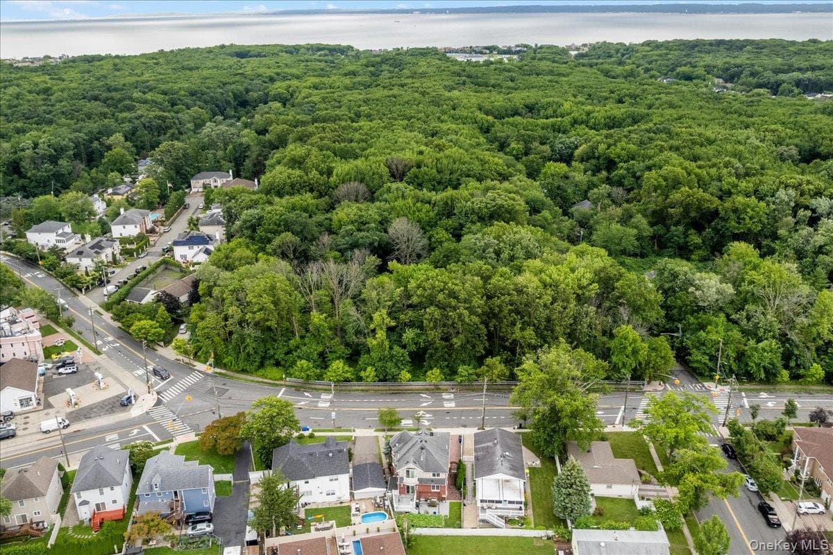 5125 Amboy Road thumbnail 33