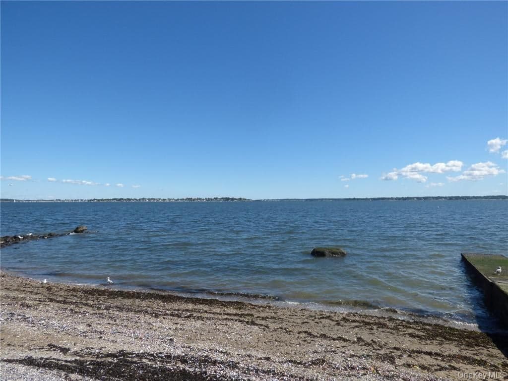 65C Edgewater Park Unit: C thumbnail 30