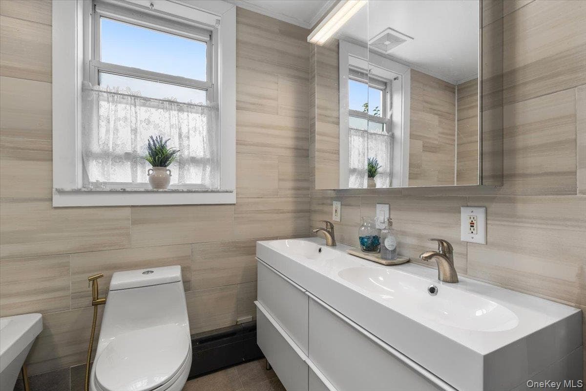 178 Winfred Avenue thumbnail 9