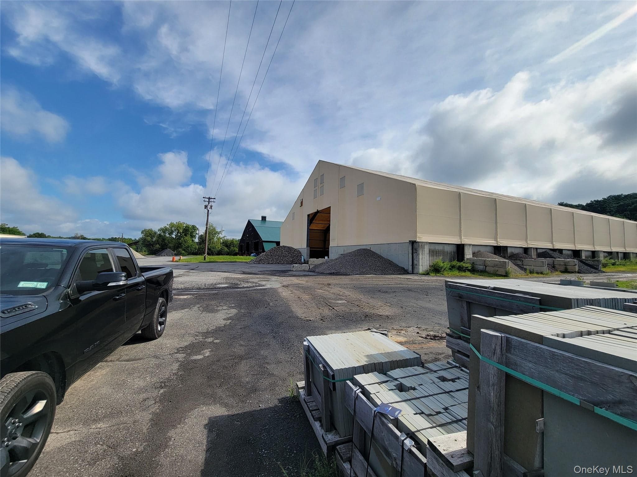 534 Glasco Turnpike thumbnail 14