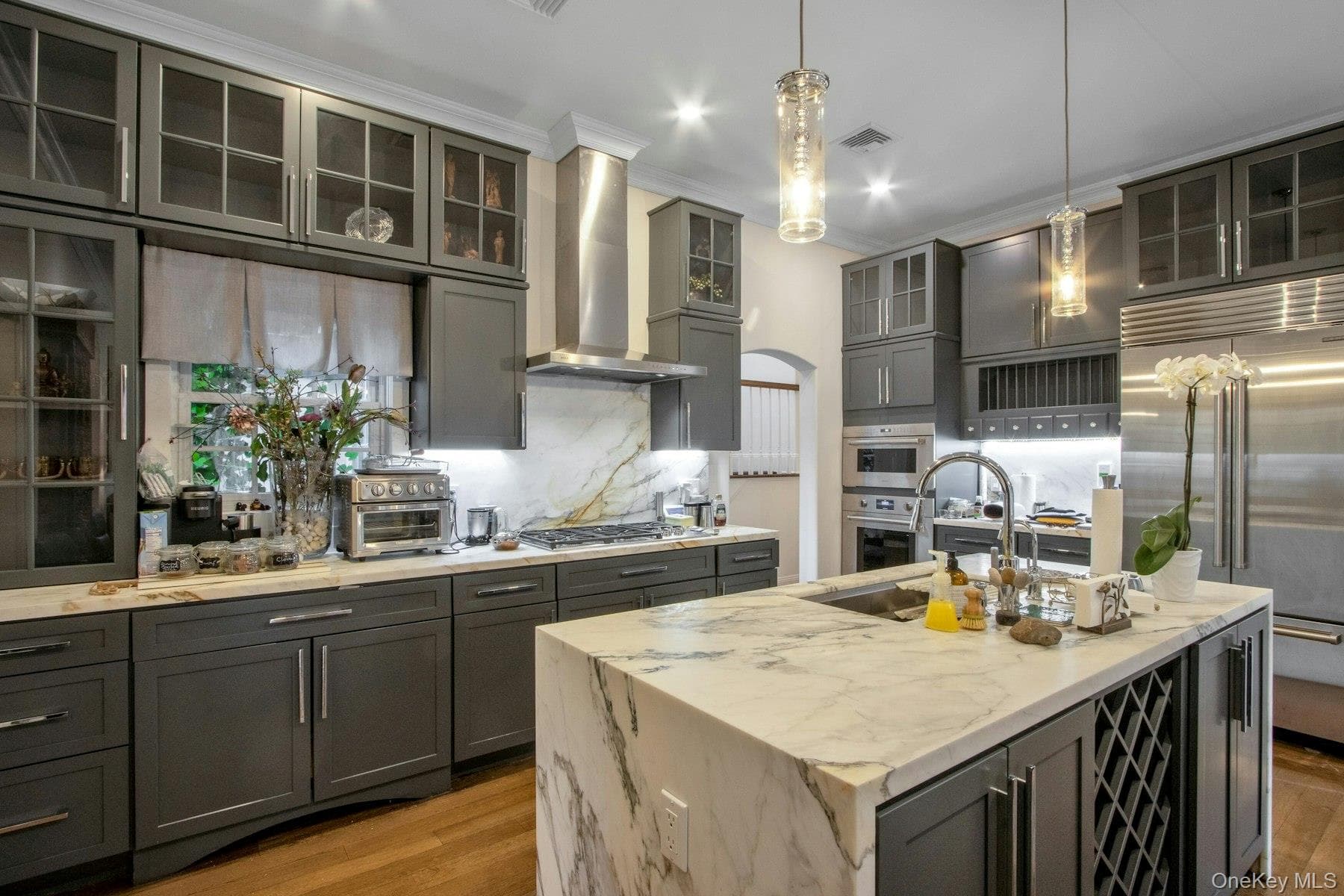 129 Washington Spring Road thumbnail 9